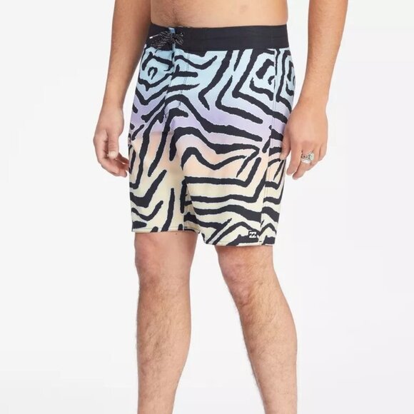 NEW Men's Billabong Sundays Pro Boardshorts 19" MSRP $70 - Picture 1 of 4